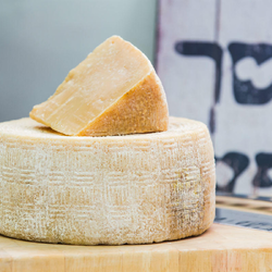 גבינת אנה
